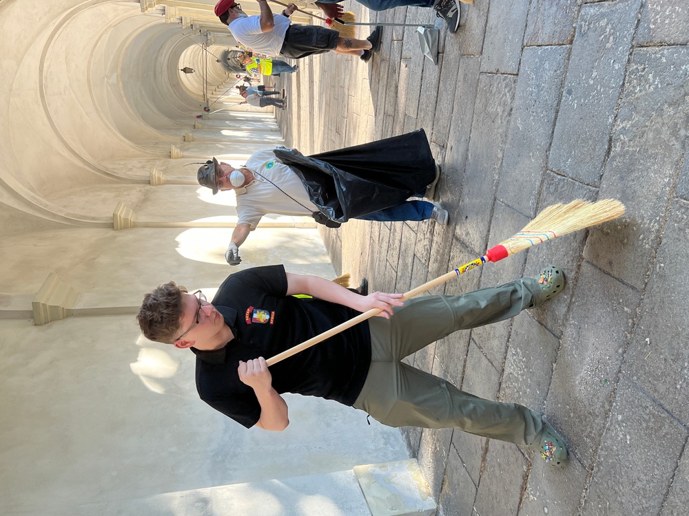 US Soldiers and Alpini team up for annual Monte Berico cleanup