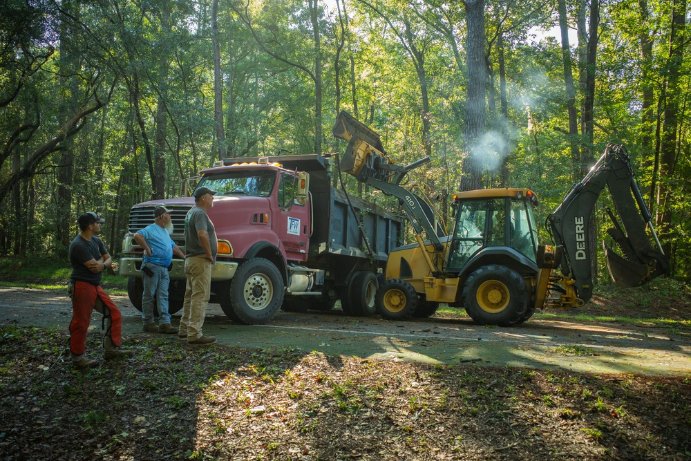 Clean up on Hunter Army Airfield after Hurricane Idalia