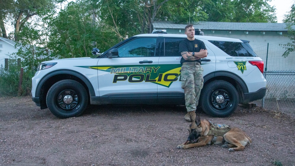 K9 and Recruiters at the Colorado State Fair