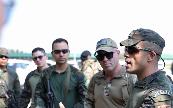 Hokanson visits New York Guardsmen training in Brazil