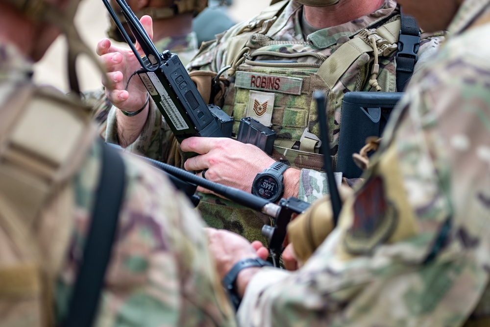 Exercise Iron Hand 23-08