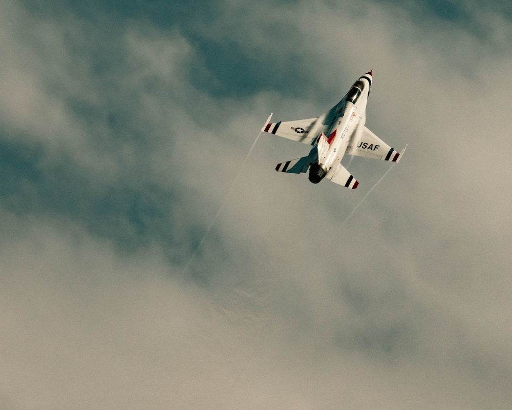 Thunderbirds get Noisy in Boise