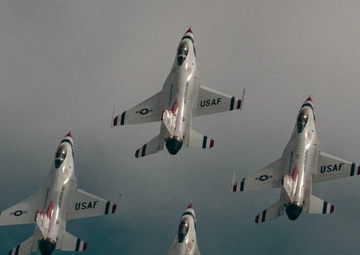 Thunderbirds get Noisy in Boise