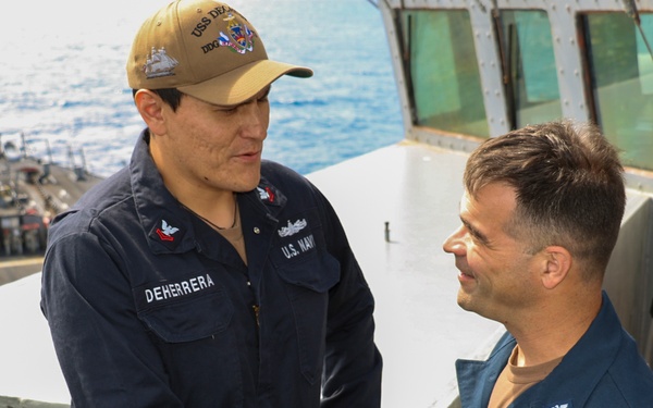 Commander, Destroyer Squadron 9 Visits USS Decatur (DDG 73)