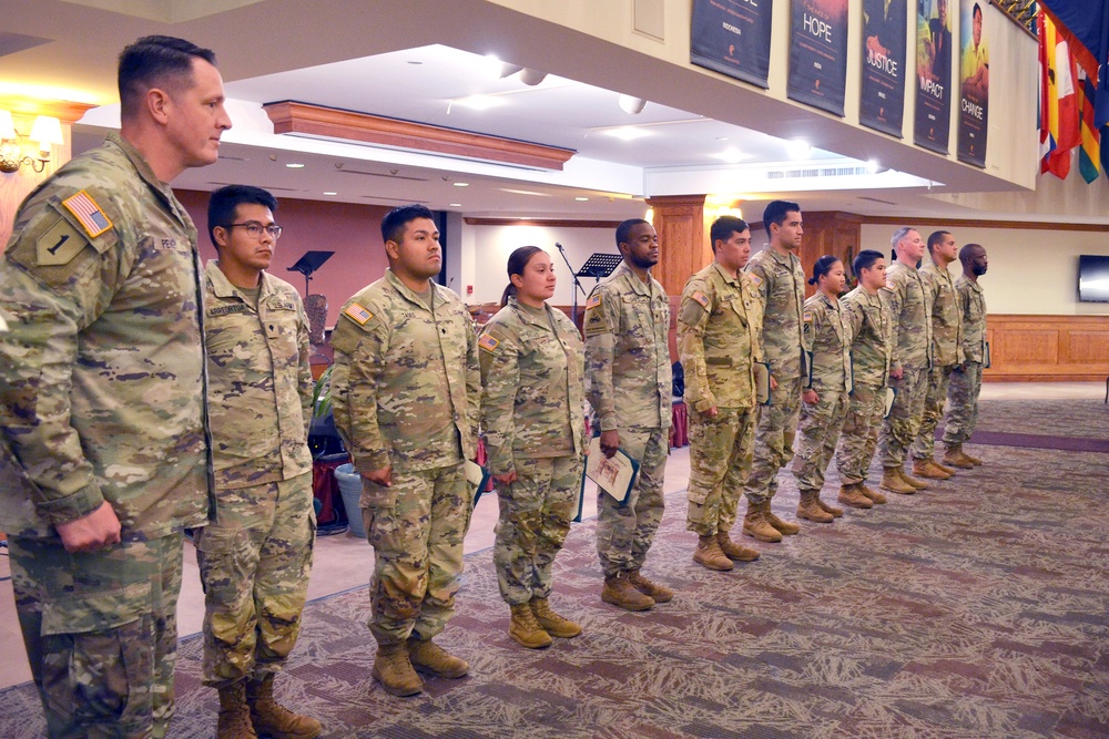 25th Infantry Division Soldiers earn Army Achievement Awards