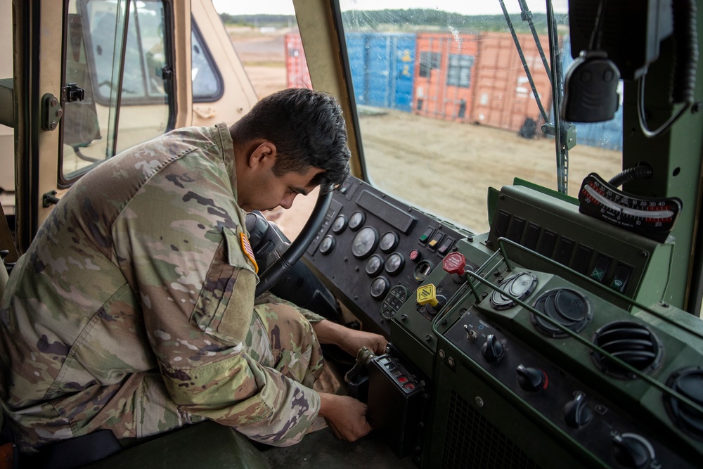 228th BSC Soldiers provide logistical support for Arcane Thunder 23