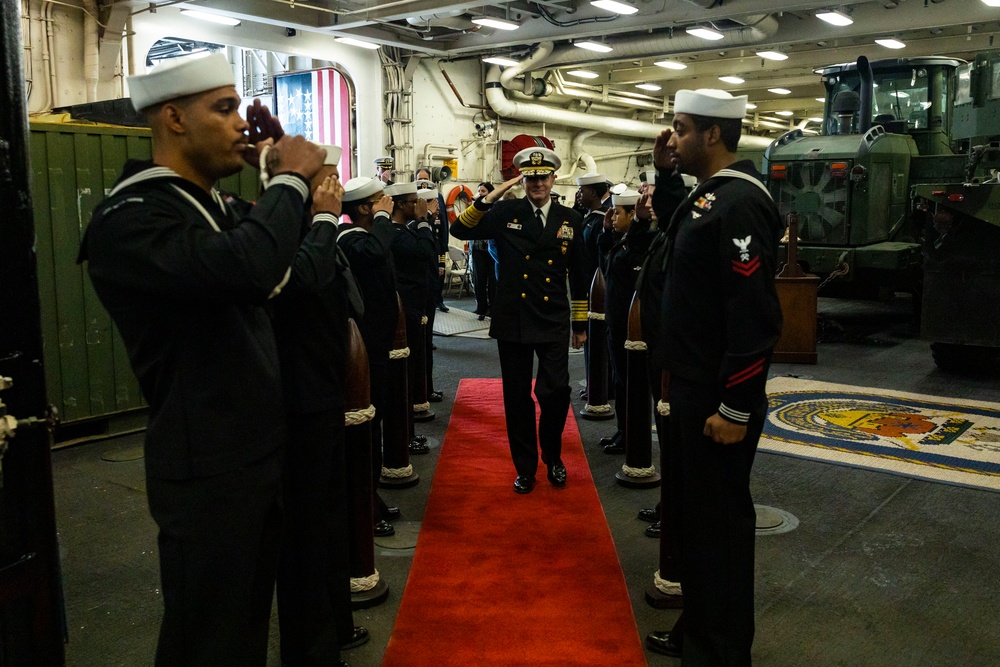 USS Mesa Verde and 26th MEU(SOC) host distinguished guests and leaders in Dublin, Ireland