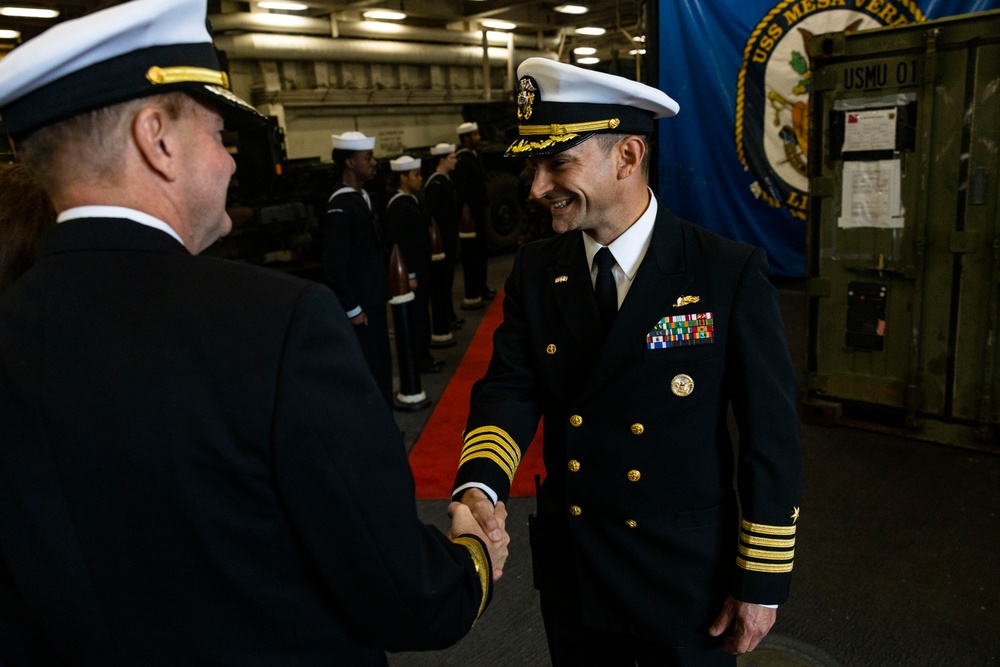 USS Mesa Verde and 26th MEU(SOC) host distinguished guests and leaders in Dublin, Ireland