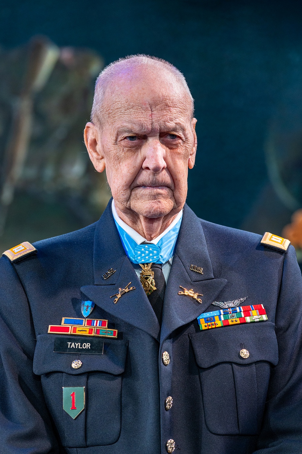 Army Capt. Larry L. Taylor Awarded Medal of Honor