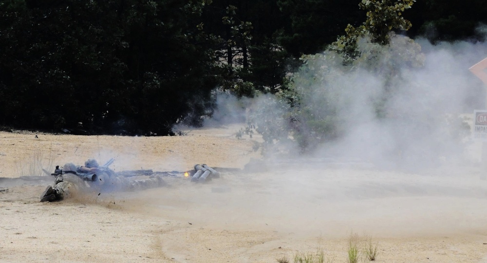 Fort Dix – 1 BN 175 INF Battalion Trains with the Carl Gustav Recoilless Rifle