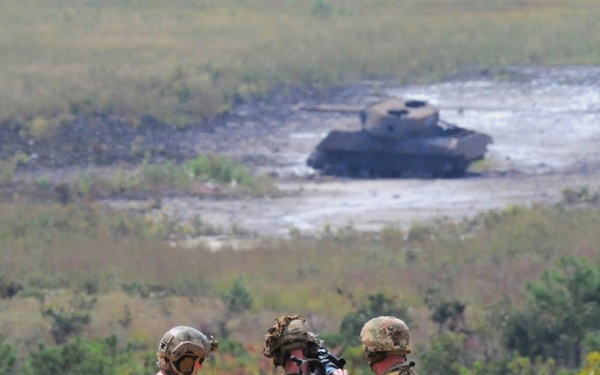 Fort Dix – 1 BN 175 INF Battalion Trains with the Carl Gustav Recoilless Rifle