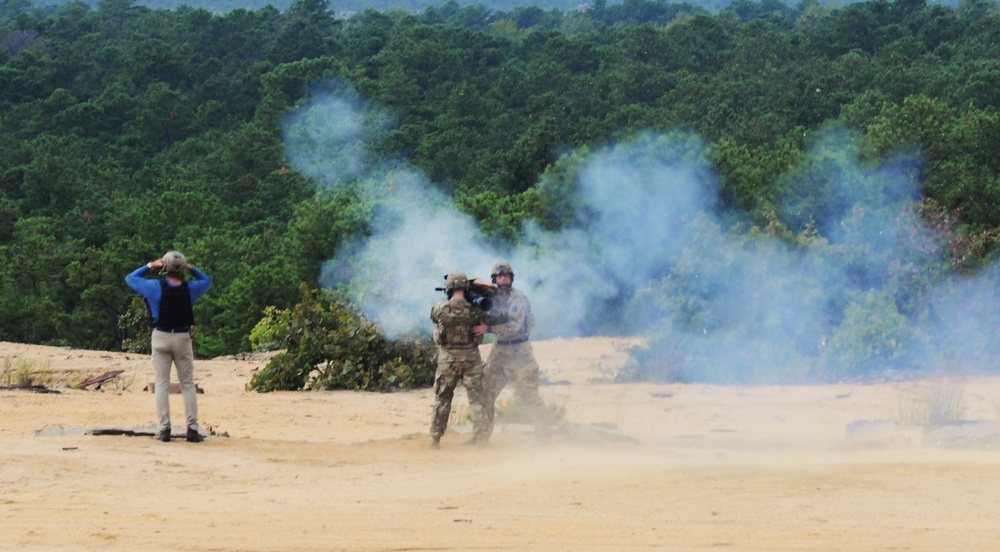 Fort Dix – 1 BN 175 INF Battalion Trains with the Carl Gustav Recoilless Rifle