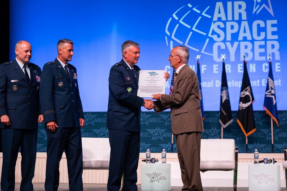 USNORTHCOM, NORAD Commander Presented H. H. Arnold Award