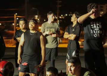 US SERVICE MEMBERS SHOWCASE OKINAWAN EISA DRUM DANCE / 在沖海兵隊員、地域住民にエイサー披露