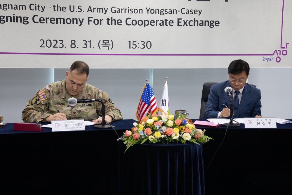 Garrison &amp; Seongnam city signing ceremony strengthens community relationship