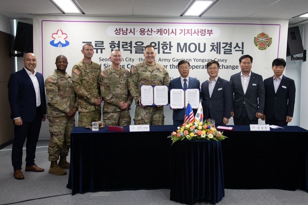 Garrison &amp; Seongnam city signing ceremony strengthens community relationship
