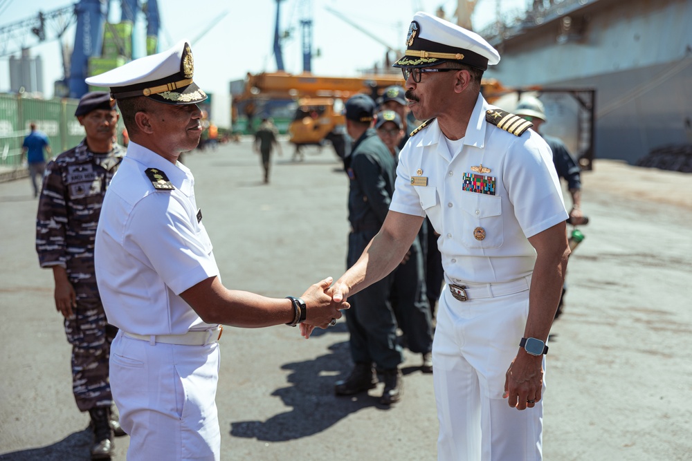 Super Garuda Shield 2023: Indonesia National Armed Forces host Welcome Ceremony for the USS Green Bay