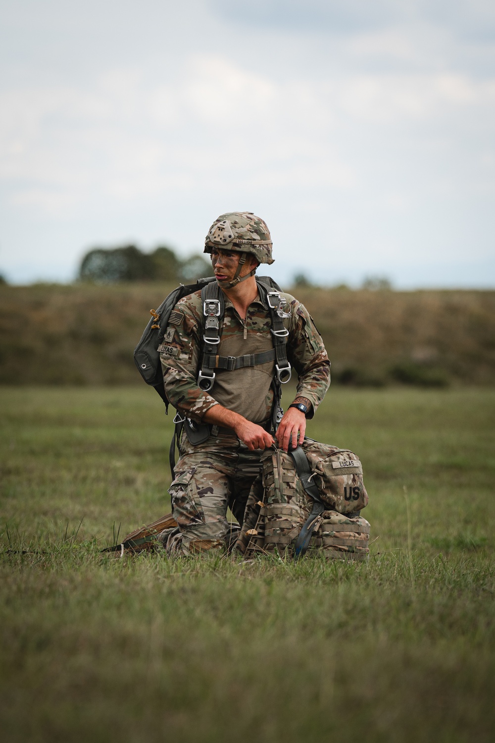 Sky Soldiers Conduct Airborne Operation On Frida Drop Zone