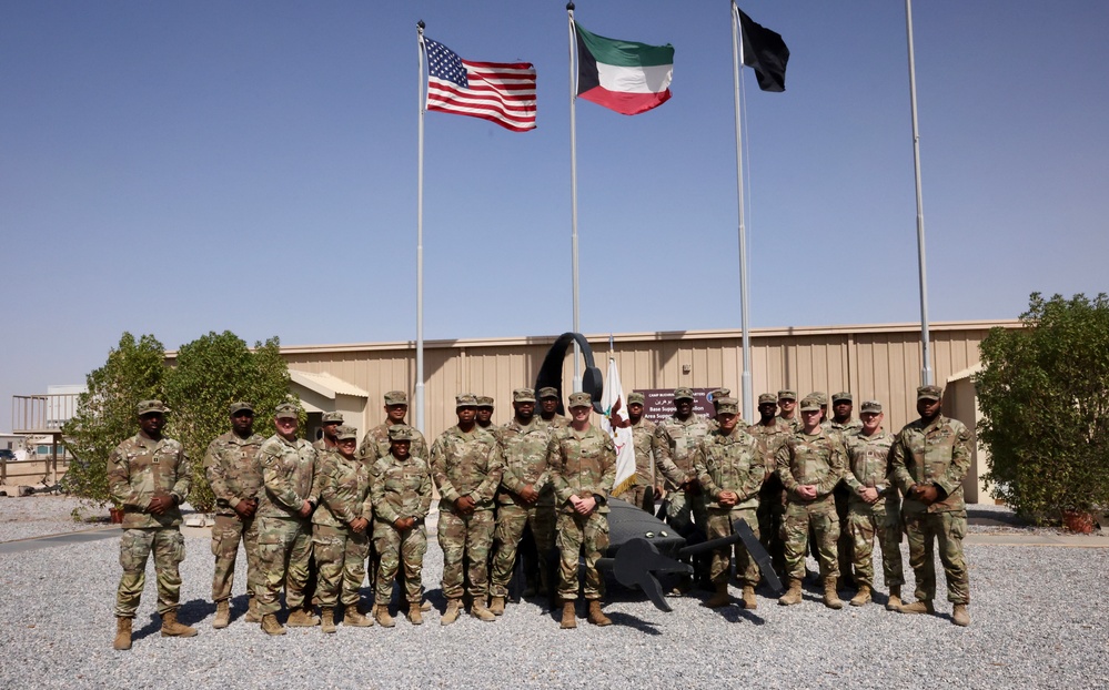 BSB, Group photo