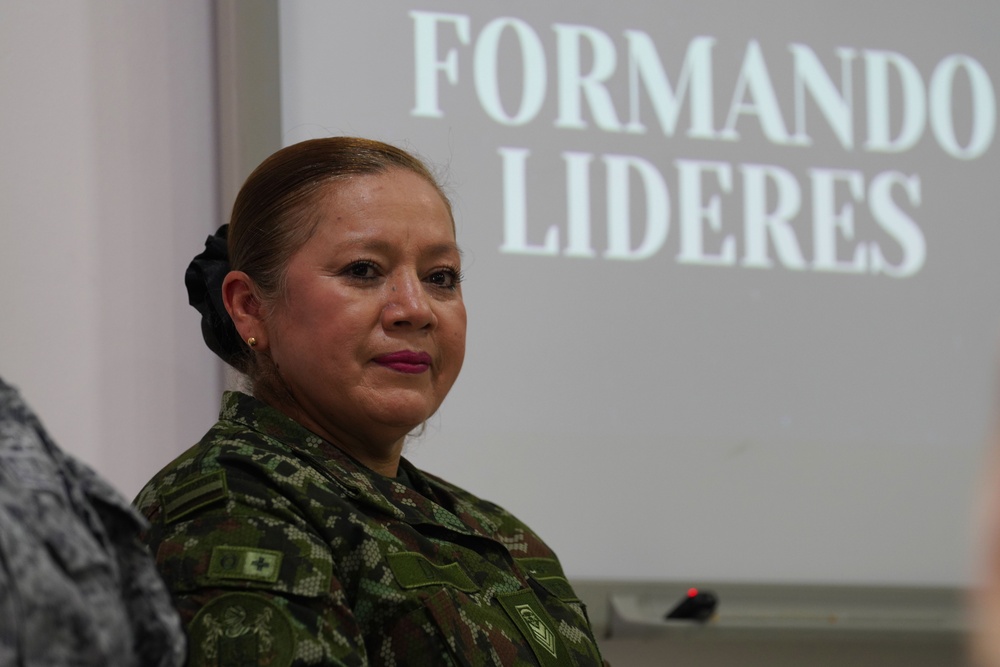 ADLA/ Relámpago 2023: Colombian Sergeant Major of the Combined Command visit