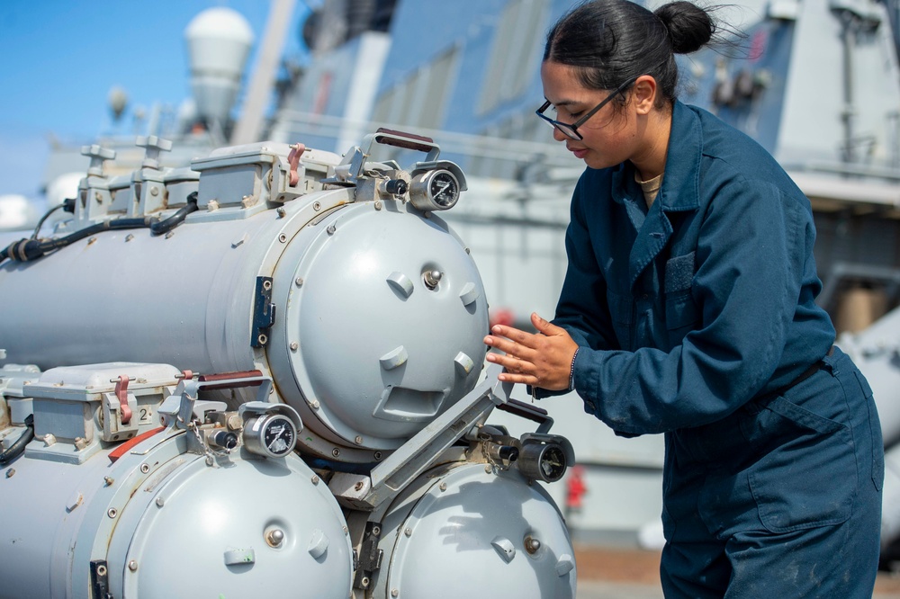 USS Paul Hamilton Torpedo Tube Maintenance