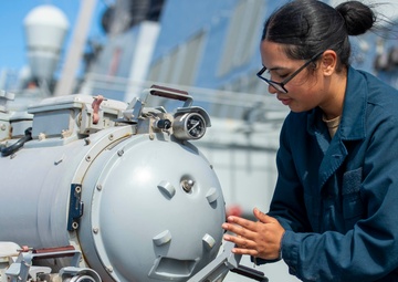 USS Paul Hamilton Torpedo Tube Maintenance