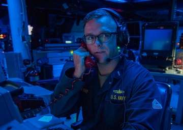 USS Paul Hamilton Combat Information Center Operations