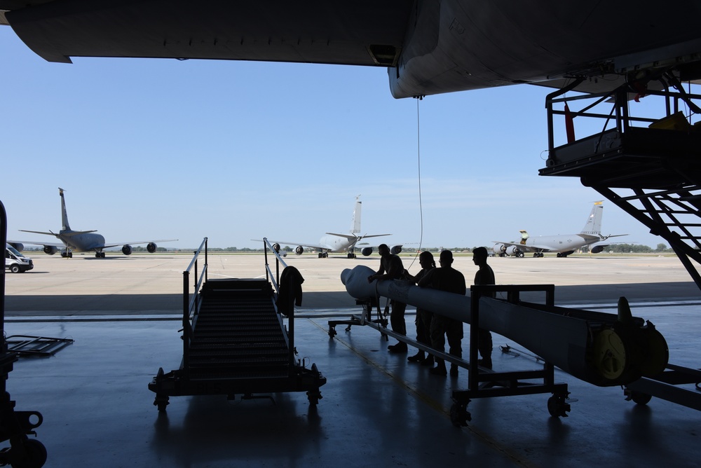 KC-135 boom assembly installation