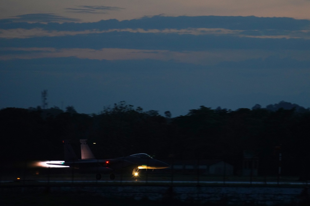 ADLA/ Relámpago 2023: Night Sortie