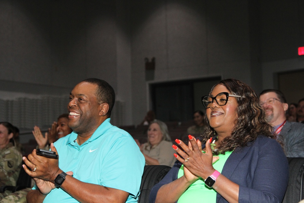 City of Sierra Vista Mayor Clea McCaa &amp; wife Ramona