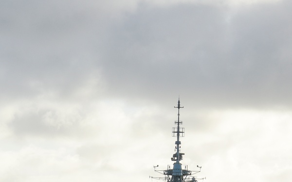 HMCS Montreal visits Diego Garcia