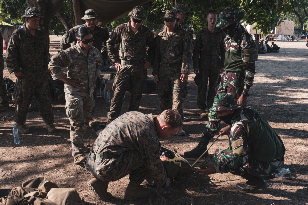 U.S. Marines, Soldiers, Indonesian Army Soldiers exchange small unit tactics during Exercise Super Garuda Shield 2023