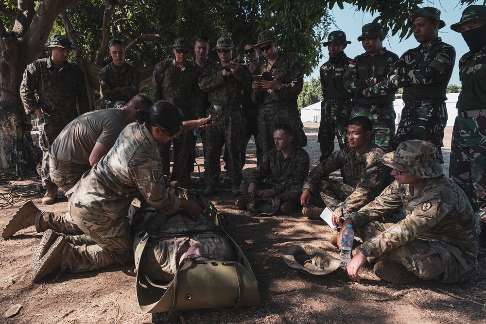 U.S. Marines, Soldiers, Indonesian Army Soldiers exchange small unit tactics during Exercise Super Garuda Shield 2023