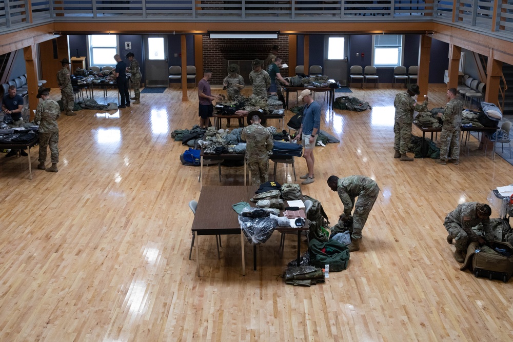 Army Reserve Best Squad Competitors lay out gear