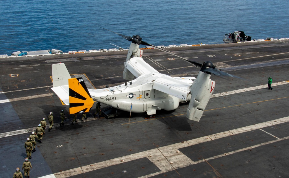 Nimitz Conducts Flight Maintenance