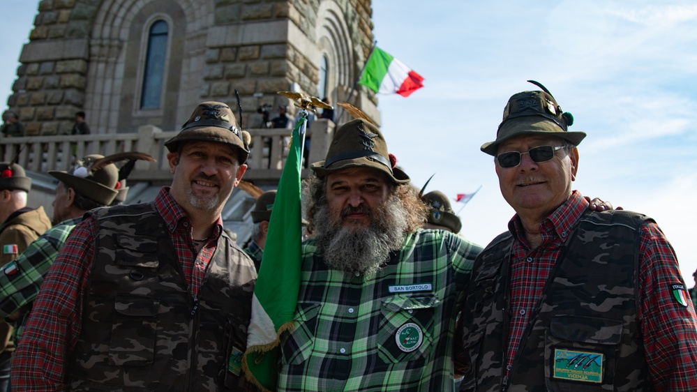 SETAF-AF Soldiers join Italian Alpini and dignitaries at Mount Pasubio WWI commemoration