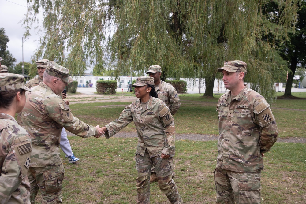 Task Force Provider hosts V Corp’s Deputy Commanding General in Poland