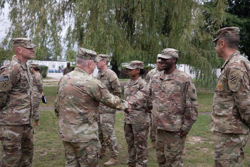 Task Force Provider hosts V Corp’s Deputy Commanding General in Poland