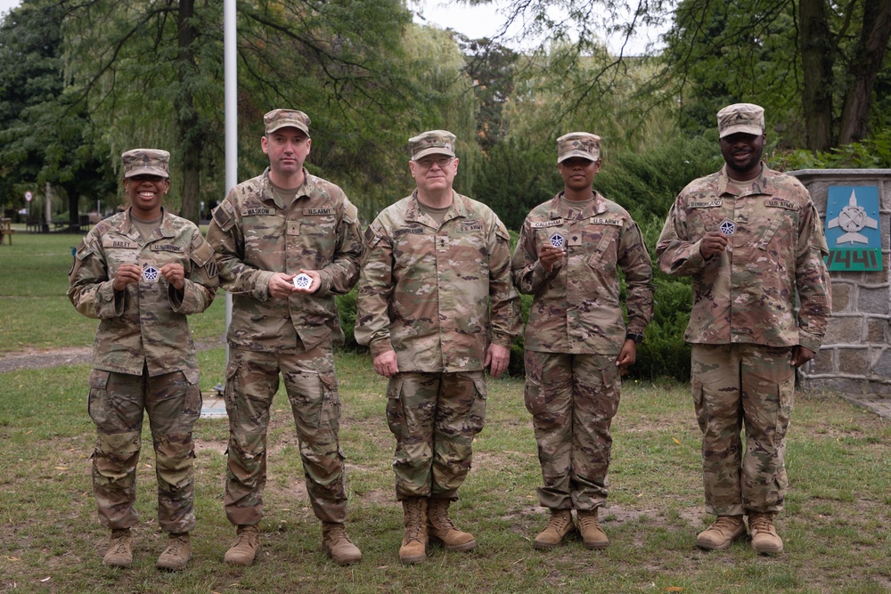 Task Force Provider hosts V Corp’s Deputy Commanding General in Poland