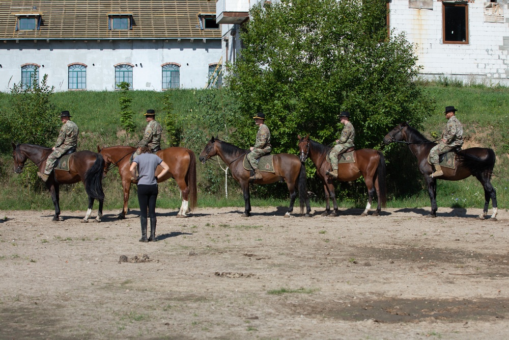 One Last Hussar: 1-9 Cavalry Leadership gets back to equine roots in Poland