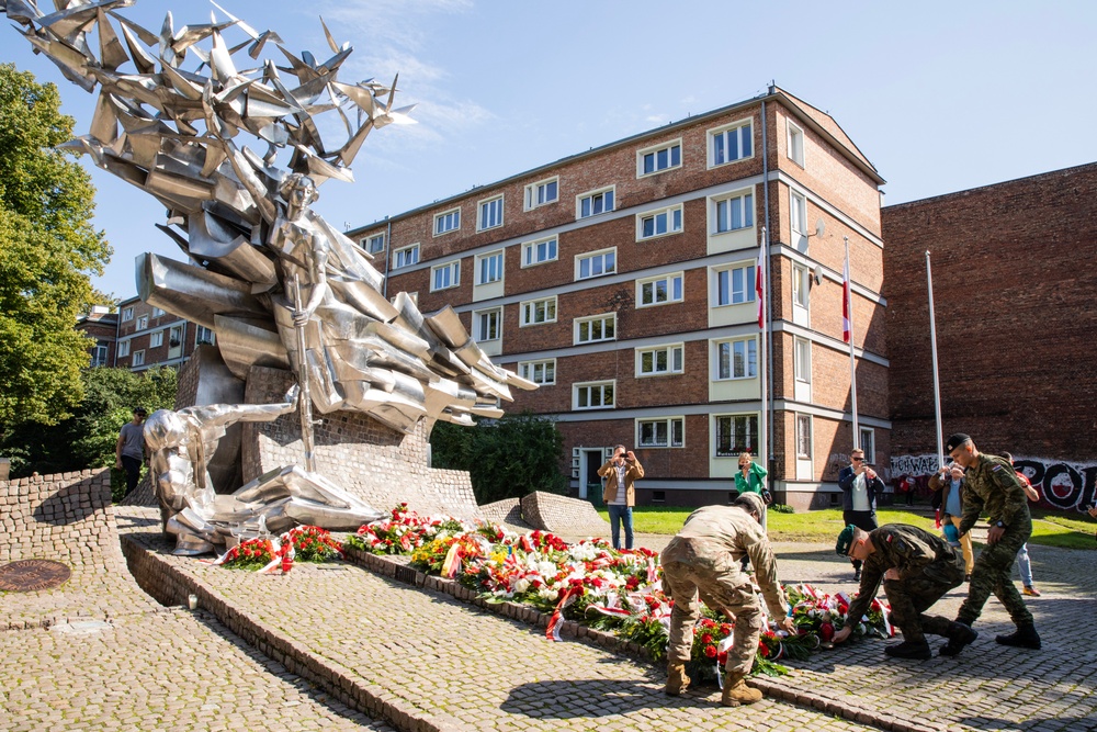 Task Force Ivy Soldiers Participate in Historic Tour of Gdansk