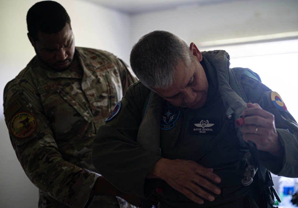 Relampago VIII / ADLA 2023; Maj. Gen. Carlos Fernando Silva Rueda flight with 125th FW