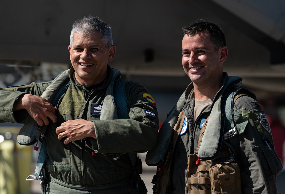 Relampago VIII / ADLA 2023; Maj. Gen. Carlos Fernando Silva Rueda flight with 125th FW
