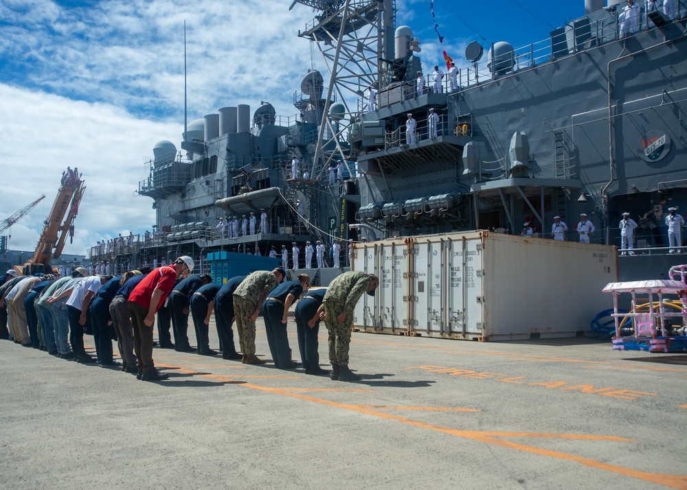 USS Shiloh departs Yokosuka, Japan after 17 years of forward-deployed service