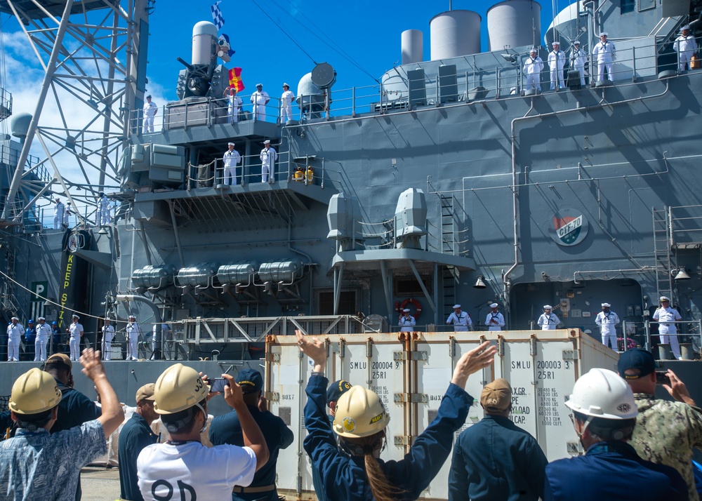 USS Shiloh departs Yokosuka, Japan after 17 years of forward-deployed service