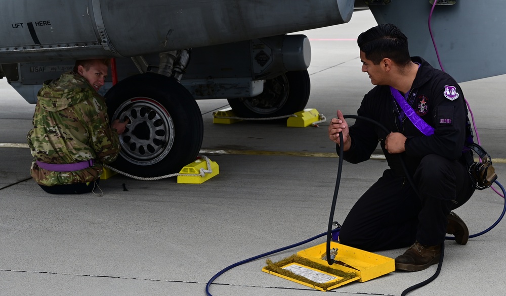 Forged on the flightline: The unbreakable bonds of the Buzzards camaraderie