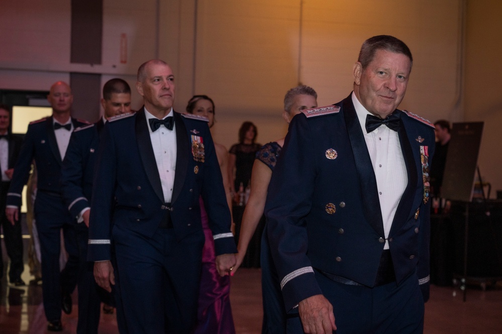 Dyess celebrates Air Force Gala
