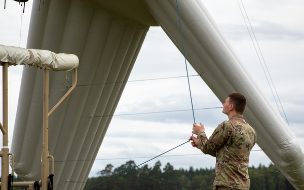 CEMA Soldiers prepare aerostat for launch