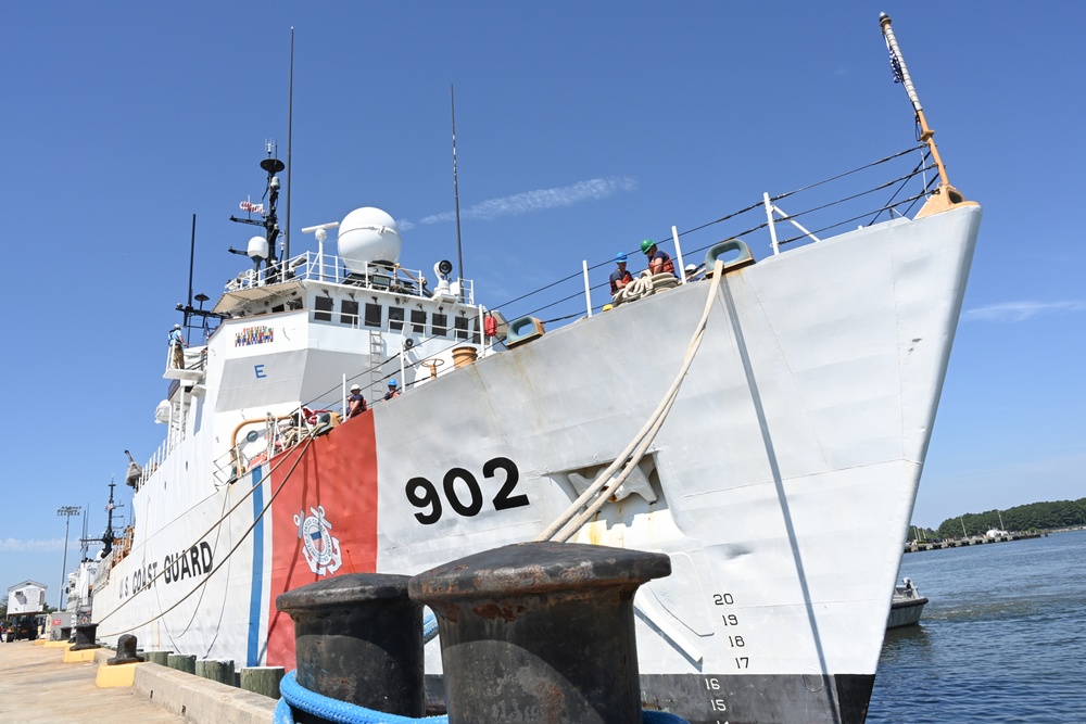 U.S. Coast Guard Cutter Tampa returns home following 67-day patrol in the Florida Straits and Windward Passage