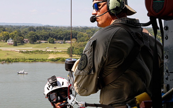 KYEM partners with KSP for Lifesaving Swift Water Hoist Training